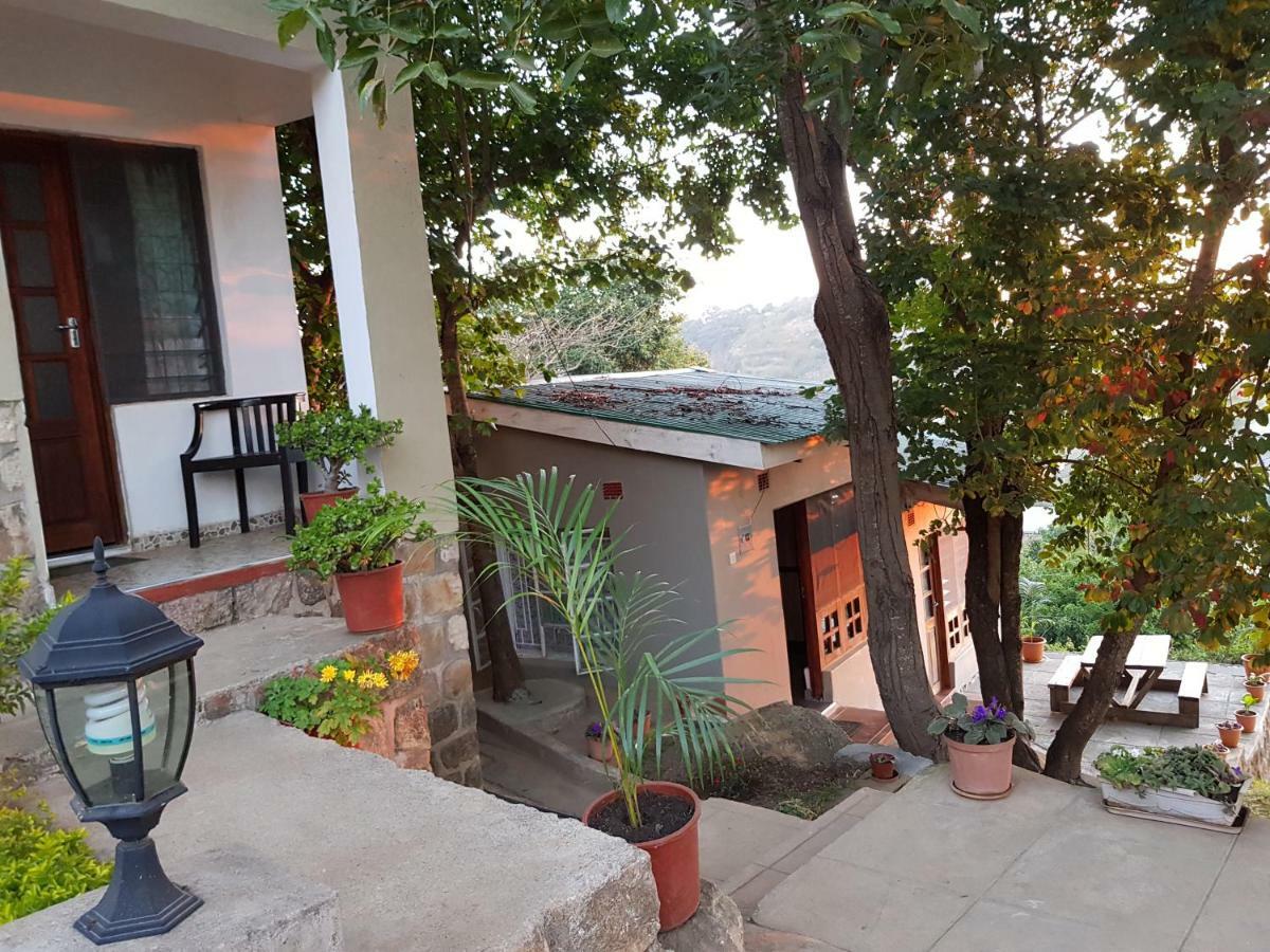Chinyonga Guesthouse Limbe Exterior photo